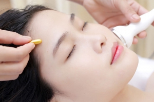 CHĂM SÓC DA BẰNG COLLAGEN TƯƠI NGUYÊN CHẤT