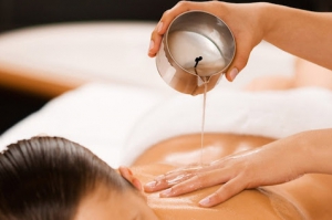 MASSSAGE DƯỠNG SINH BẰNG NẾN