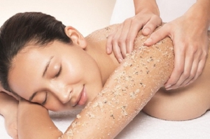 Red bean milk body scrub   