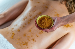 Tẩy tế bào chết toàn thân đường nâu